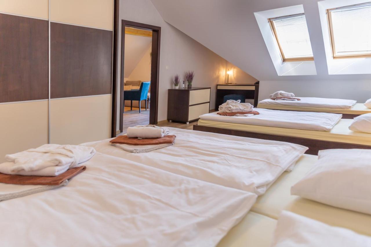 Apartman Aqua Bešeňová Eksteriør bilde